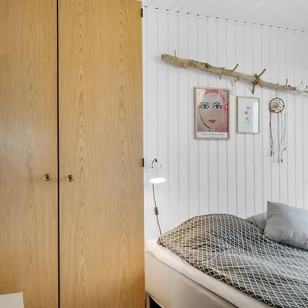 Vakantiehuis Waghn - 250m From The Sea By Interhome Harboør