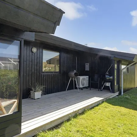 度假居 Waghn - 250m From The Sea By Interhome 哈博尔