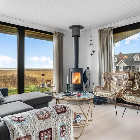 Waghn - 250m From The Sea By Interhome 度假居 *